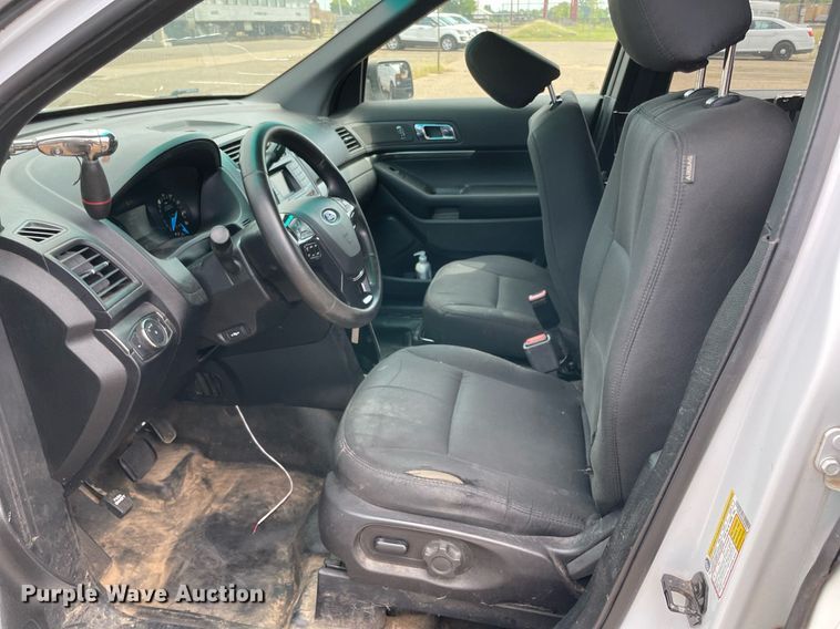 image for item NT9454 2017 Ford Explorer Police Interceptor  SUV