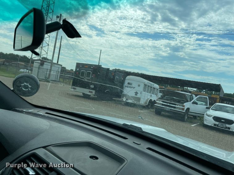 image for item NT9455 2017 Ford Explorer Police Interceptor  SUV