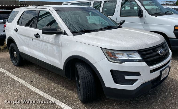 image for item NT9456 2017 Ford Explorer Police Interceptor  SUV