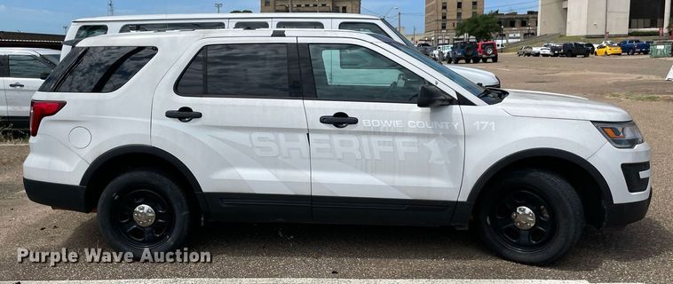 image for item NT9456 2017 Ford Explorer Police Interceptor  SUV