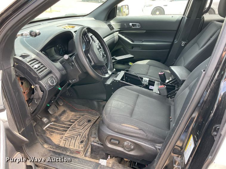 image for item NT9456 2017 Ford Explorer Police Interceptor  SUV