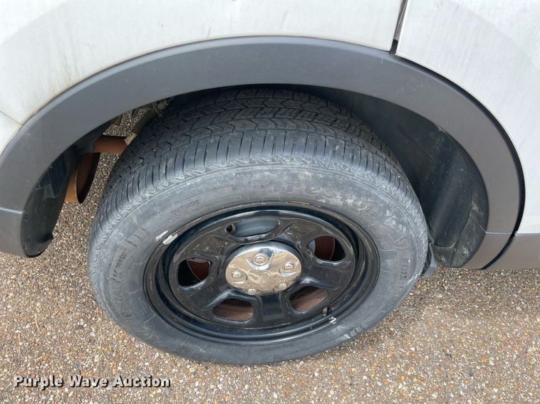 image for item NT9456 2017 Ford Explorer Police Interceptor  SUV