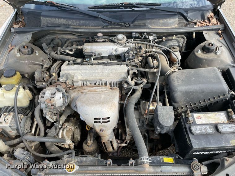 image for item NT9457 1997 Toyota Camry LE