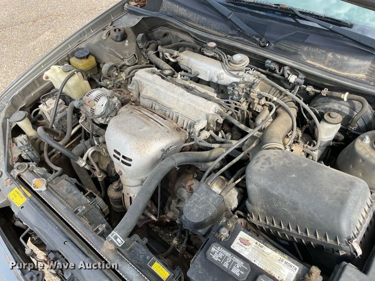 image for item NT9457 1997 Toyota Camry LE