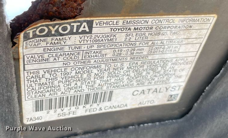 image for item NT9457 1997 Toyota Camry LE