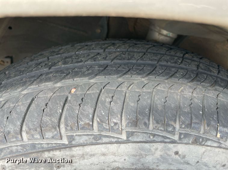 image for item NT9457 1997 Toyota Camry LE