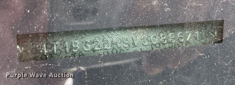 image for item NT9457 1997 Toyota Camry LE