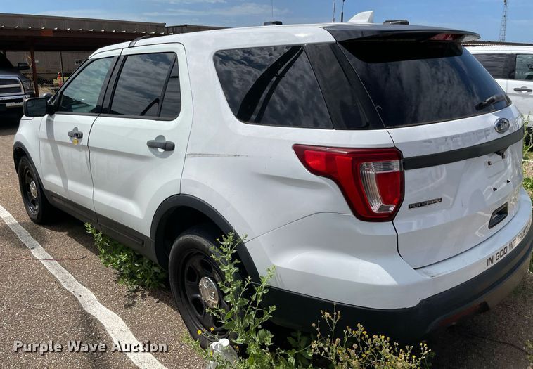 image for item NT9458 2017 Ford Explorer Police Interceptor  SUV