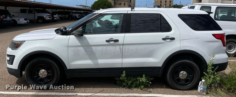 image for item NT9458 2017 Ford Explorer Police Interceptor  SUV