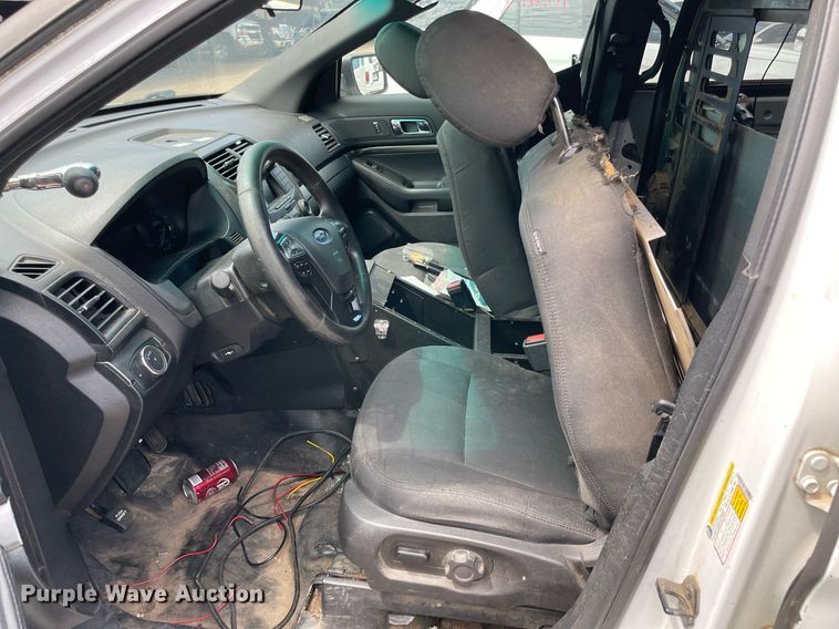 image for item NT9458 2017 Ford Explorer Police Interceptor  SUV