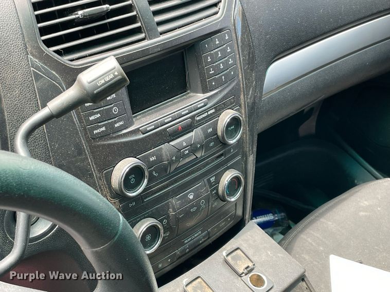 image for item NT9458 2017 Ford Explorer Police Interceptor  SUV