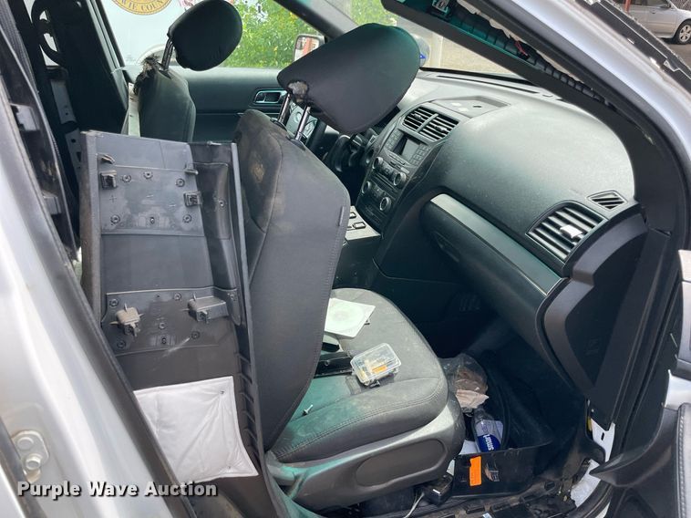 image for item NT9458 2017 Ford Explorer Police Interceptor  SUV