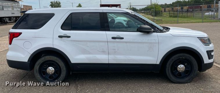image for item NT9459 2017 Ford Explorer Police Interceptor  SUV