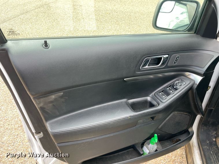 image for item NT9459 2017 Ford Explorer Police Interceptor  SUV