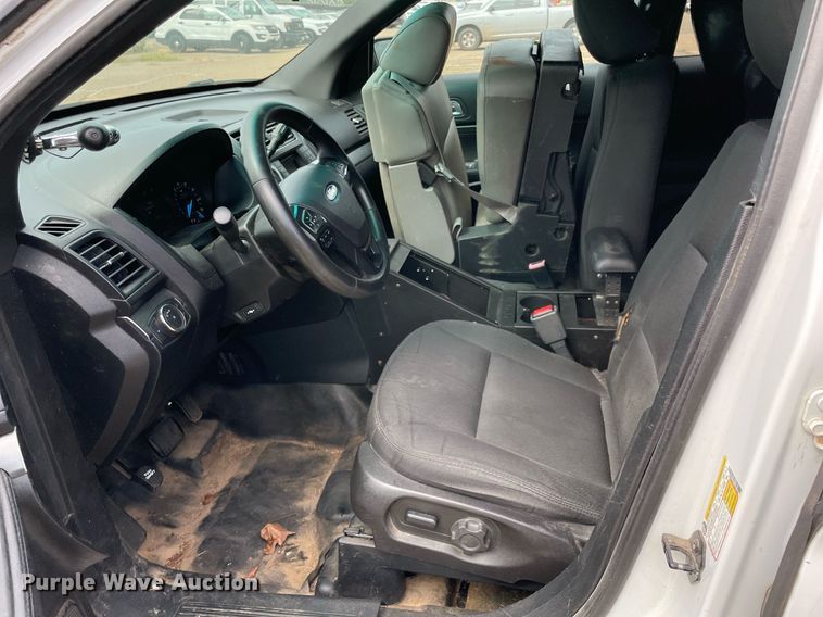image for item NT9459 2017 Ford Explorer Police Interceptor  SUV