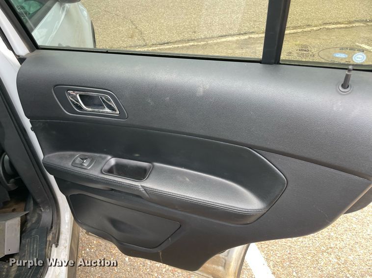 image for item NT9459 2017 Ford Explorer Police Interceptor  SUV