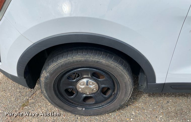 image for item NT9459 2017 Ford Explorer Police Interceptor  SUV