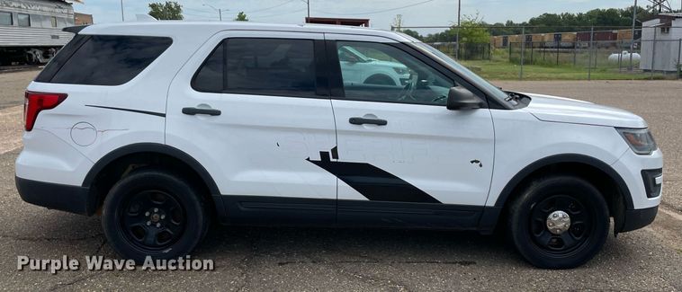 image for item NT9460 2017 Ford Explorer Police Interceptor  SUV