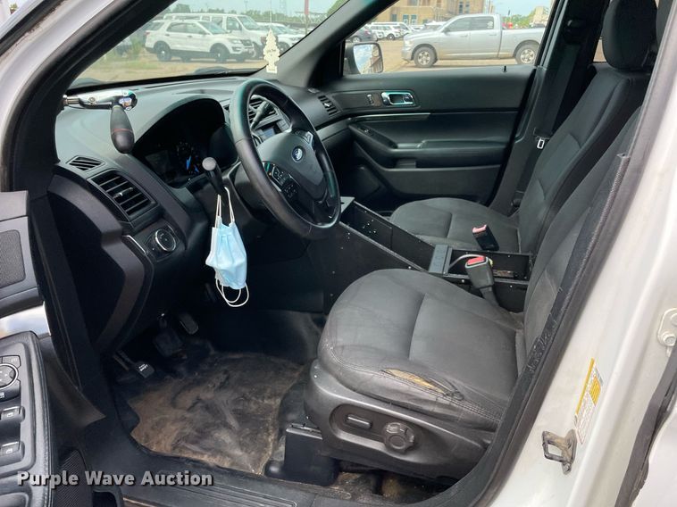 image for item NT9460 2017 Ford Explorer Police Interceptor  SUV