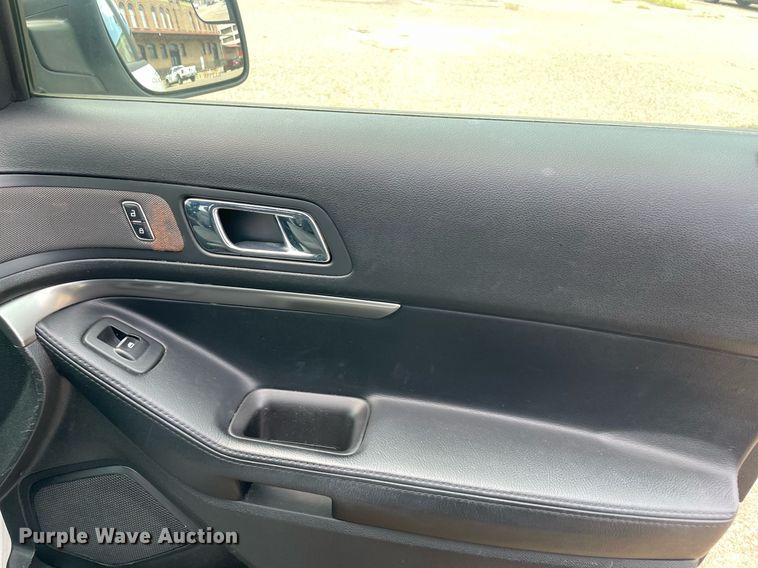 image for item NT9460 2017 Ford Explorer Police Interceptor  SUV