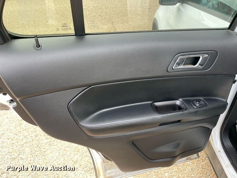 image for item NT9460 2017 Ford Explorer Police Interceptor  SUV