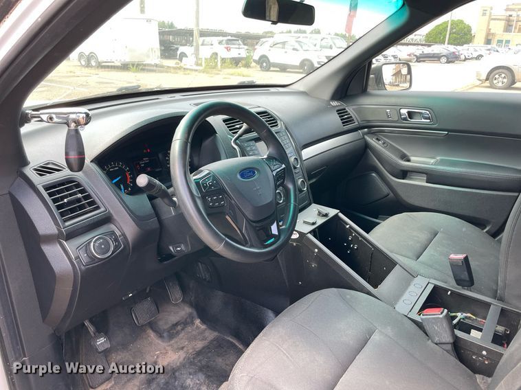 image for item NT9461 2017 Ford Explorer Police Interceptor  SUV