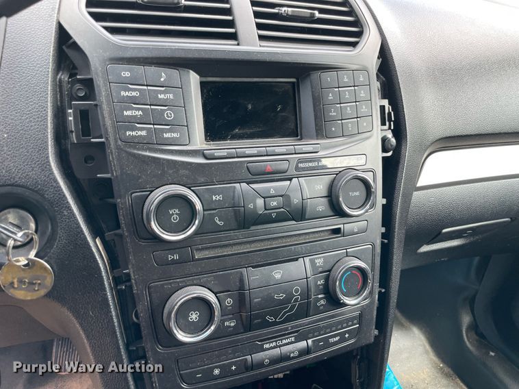 image for item NT9462 2017 Ford Explorer Police Interceptor  SUV