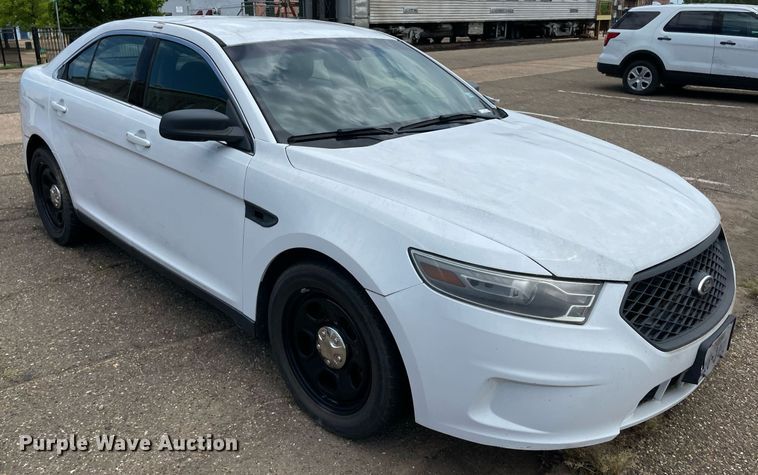 image for item NT9463 2014 Ford Taurus Police Interceptor