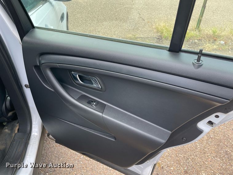 image for item NT9463 2014 Ford Taurus Police Interceptor