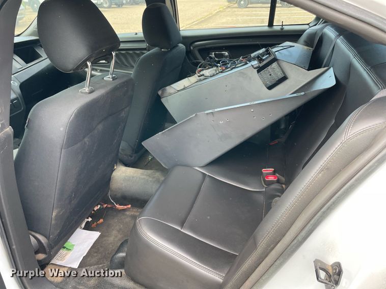 image for item NT9463 2014 Ford Taurus Police Interceptor