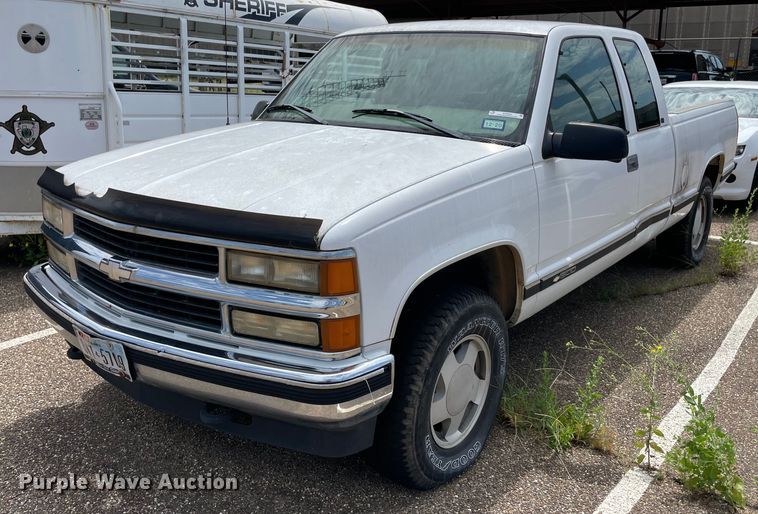 image for item NT9464 1998 Chevrolet 1500  Ext. Cab pickup truck