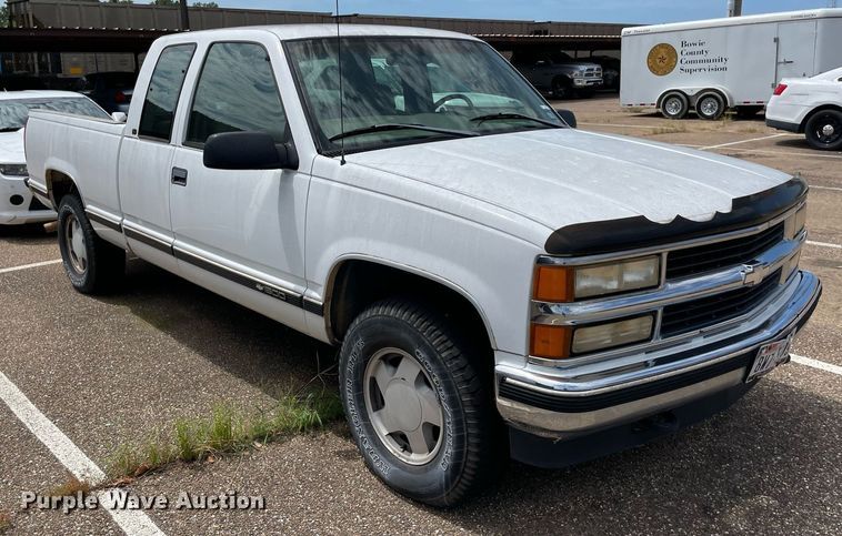image for item NT9464 1998 Chevrolet 1500  Ext. Cab pickup truck