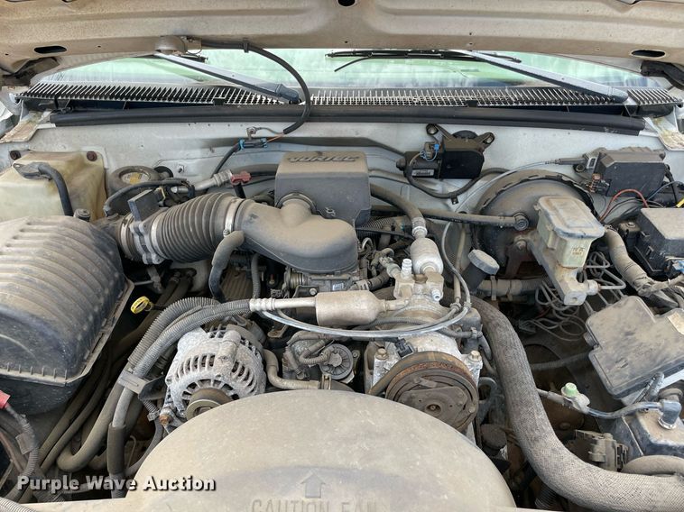 image for item NT9464 1998 Chevrolet 1500  Ext. Cab pickup truck