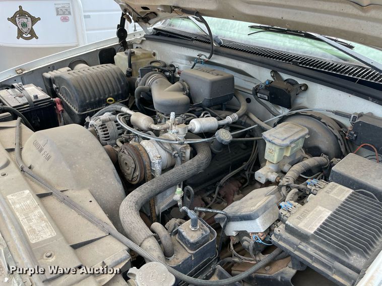 image for item NT9464 1998 Chevrolet 1500  Ext. Cab pickup truck