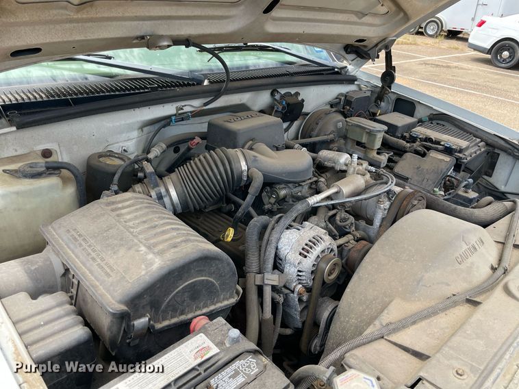 image for item NT9464 1998 Chevrolet 1500  Ext. Cab pickup truck