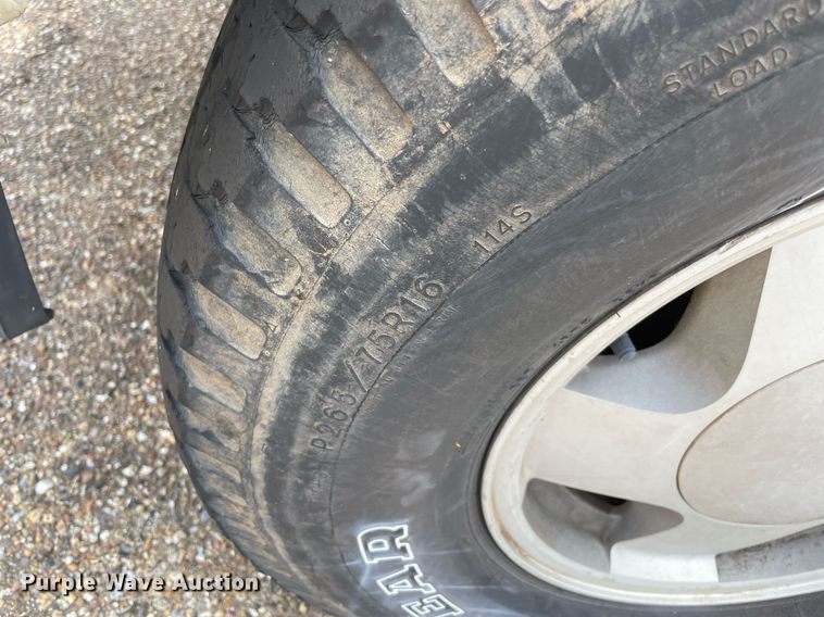 image for item NT9464 1998 Chevrolet 1500  Ext. Cab pickup truck