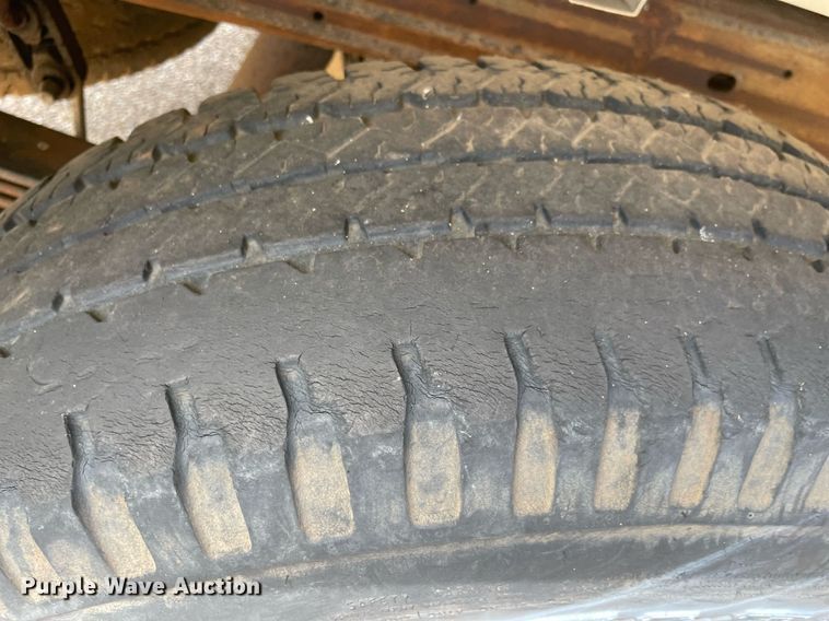 image for item NT9464 1998 Chevrolet 1500  Ext. Cab pickup truck