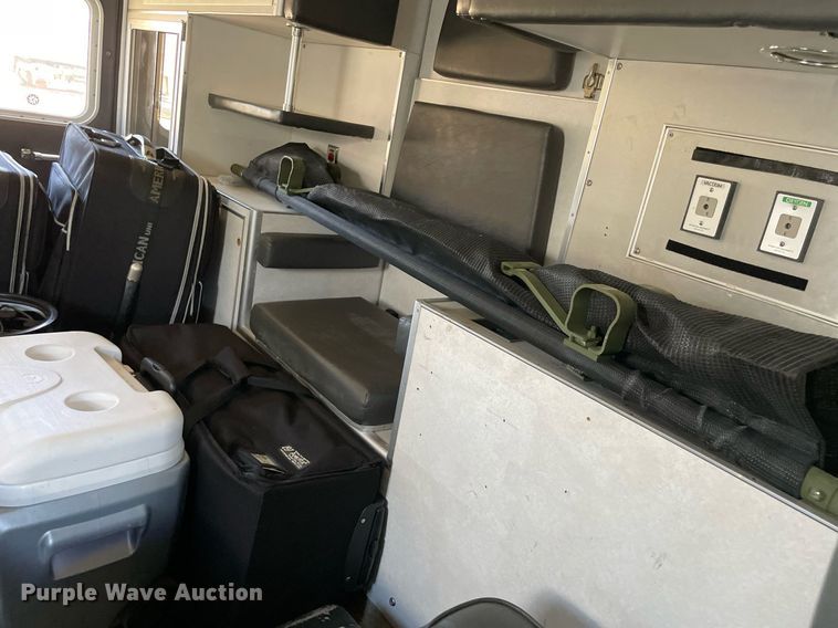 image for item NT9465 1995 Ford Econoline  ambulance