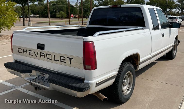 image for item NT9501 1997 Chevrolet C1500  Ext. Cab pickup truck