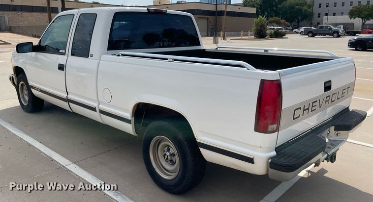 image for item NT9501 1997 Chevrolet C1500  Ext. Cab pickup truck