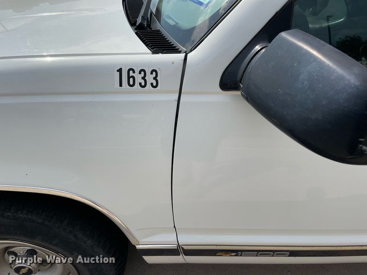 image for item NT9501 1997 Chevrolet C1500  Ext. Cab pickup truck