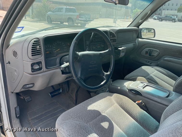 image for item NT9501 1997 Chevrolet C1500  Ext. Cab pickup truck