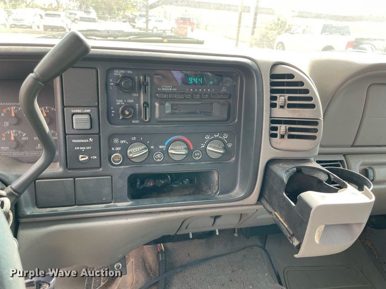 image for item NT9501 1997 Chevrolet C1500  Ext. Cab pickup truck