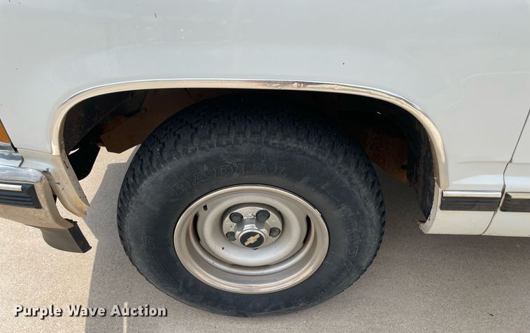 image for item NT9501 1997 Chevrolet C1500  Ext. Cab pickup truck