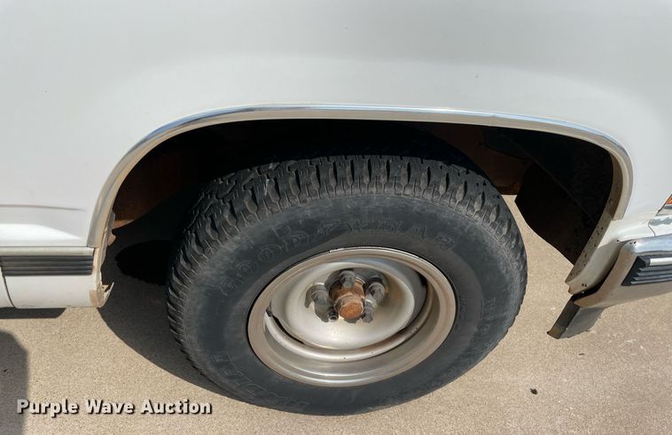 image for item NT9501 1997 Chevrolet C1500  Ext. Cab pickup truck