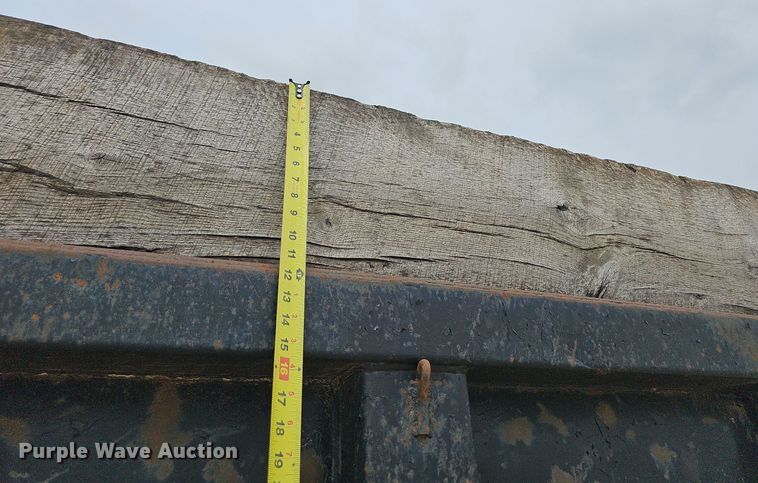 image for item NT9775 1987 Kenworth 800 dump truck