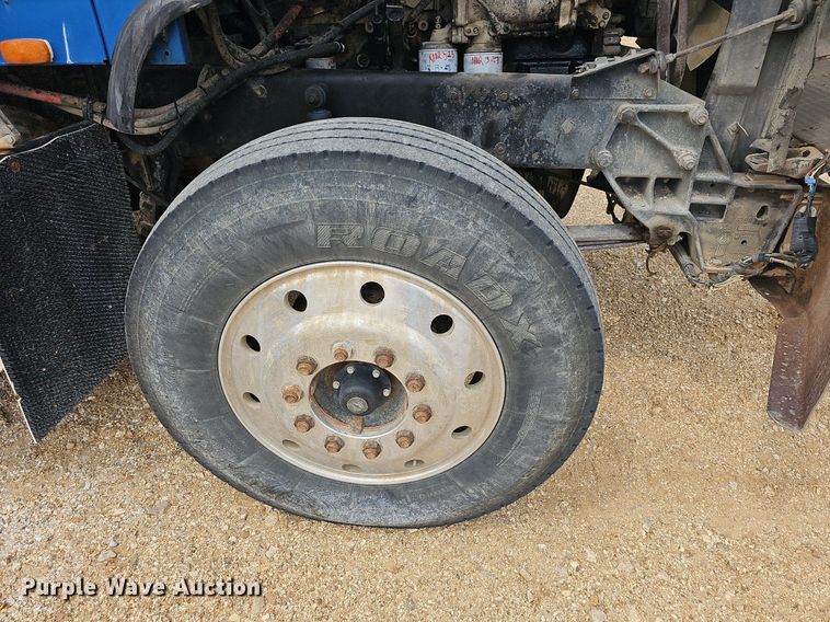 image for item NT9775 1987 Kenworth 800 dump truck