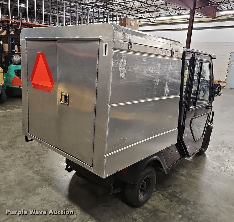 image for item NT9969 Cushman Club Car  golf cart