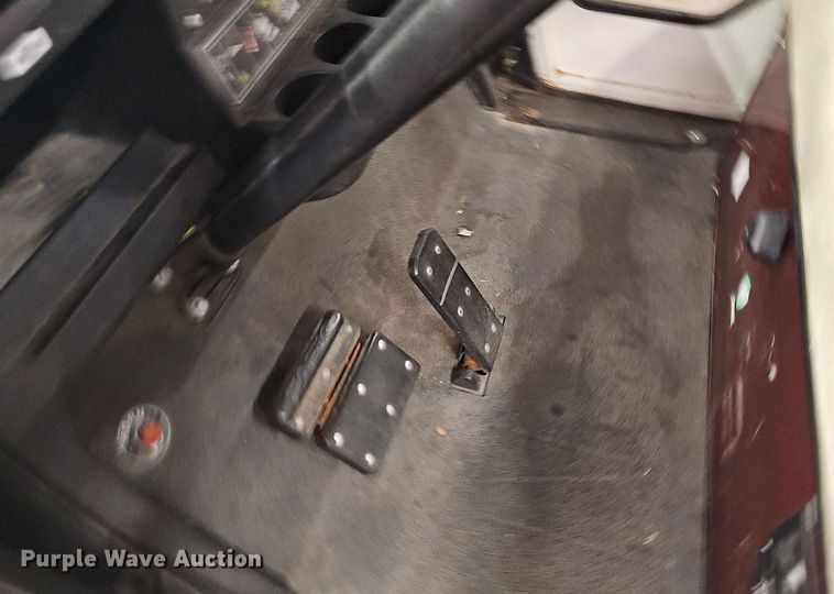 image for item NT9971 Cushman Club Car  golf cart