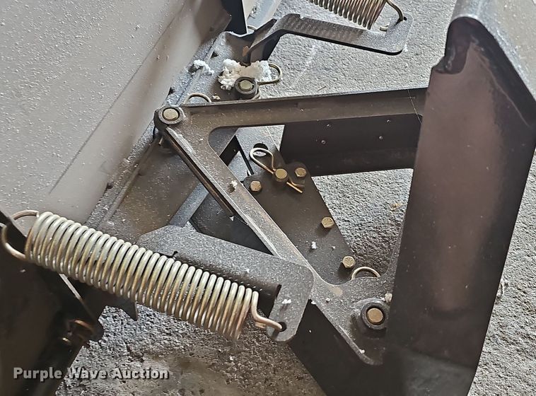 image for item NT9973 (2) Bobcat 68"W snow plows